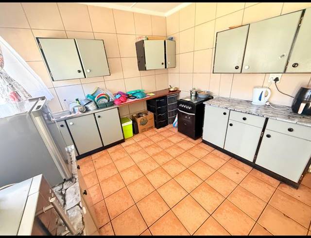 4 BEDROOM HOUSE FOR SALE IN VANDERBIJLPARK SE 1